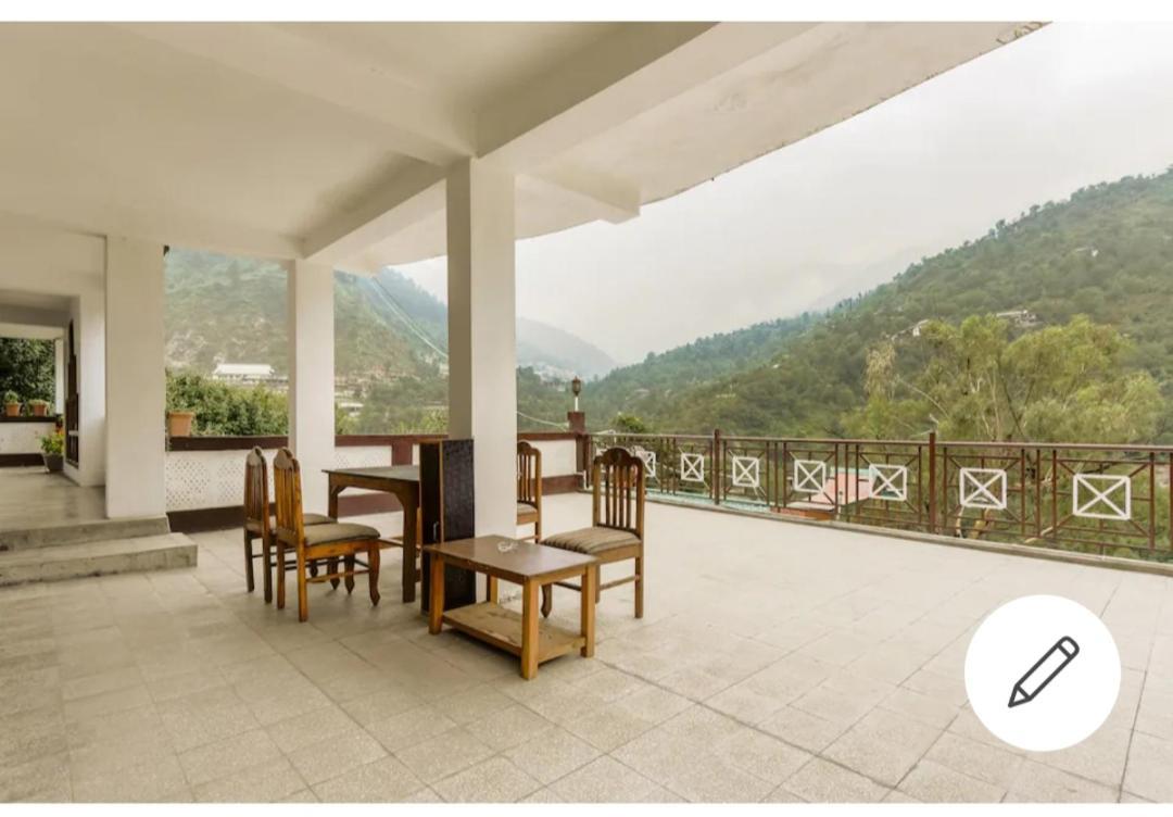 Tirthan Crest Homestay Banjār Exterior foto